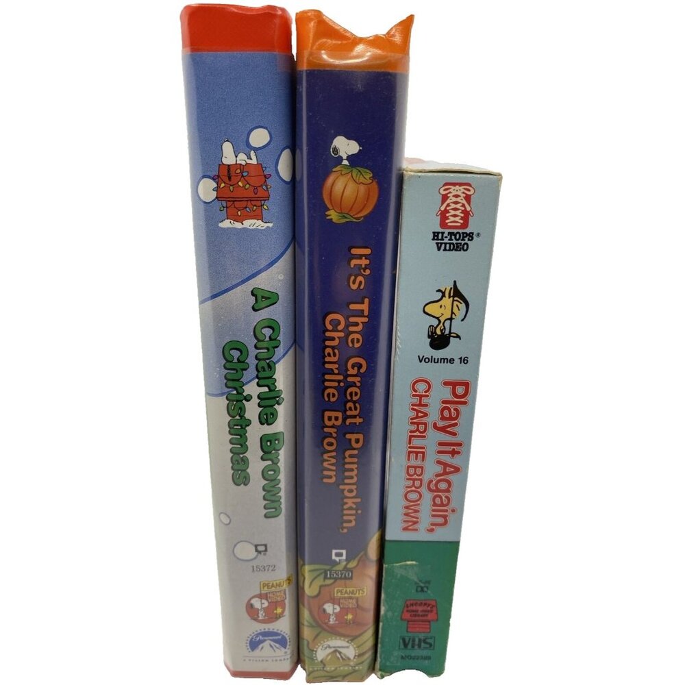 Charlie Brown Snoopy Peanuts 3 VHS Lot Christmas Great Pumpkin Play It Again